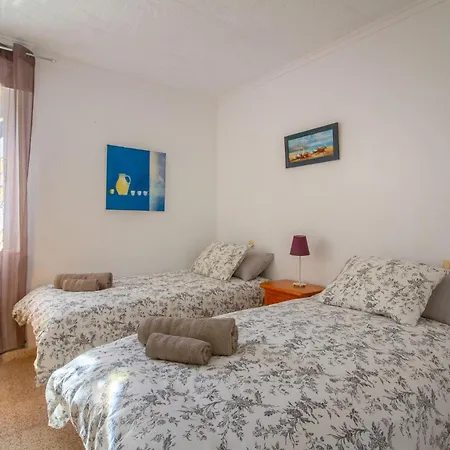2 Bedroom Amazing Home In Torrevieja